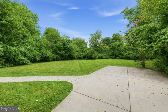 106 N BEAUMONT AVE, Catonsville, MD 21228