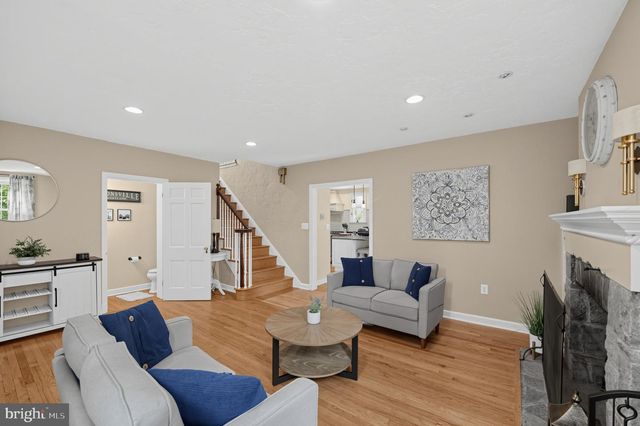 106 N BEAUMONT AVE, Catonsville, MD 21228
