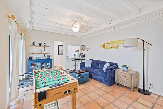 400 45TH Street, West Palm Beach, FL 33407