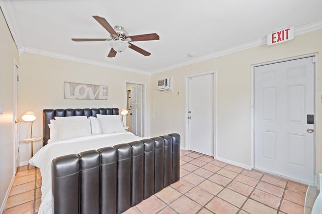 400 45TH Street, West Palm Beach, FL 33407