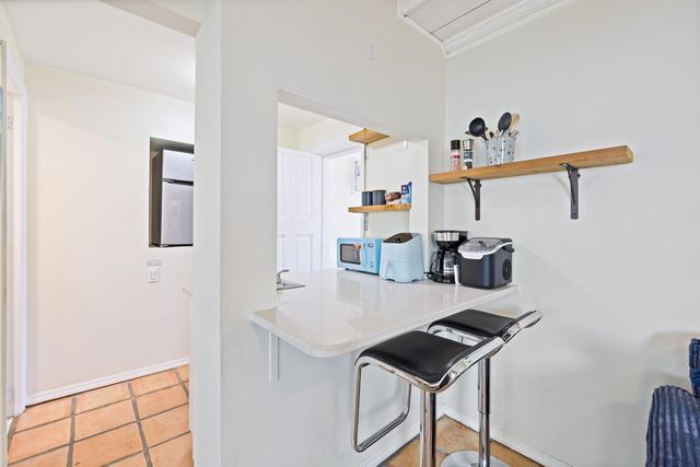400 45TH Street, West Palm Beach, FL 33407