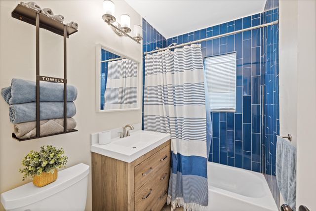 400 45TH Street, West Palm Beach, FL 33407