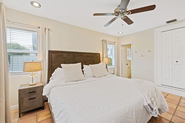 400 45TH Street, West Palm Beach, FL 33407