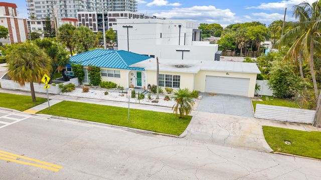 400 45TH Street, West Palm Beach, FL 33407