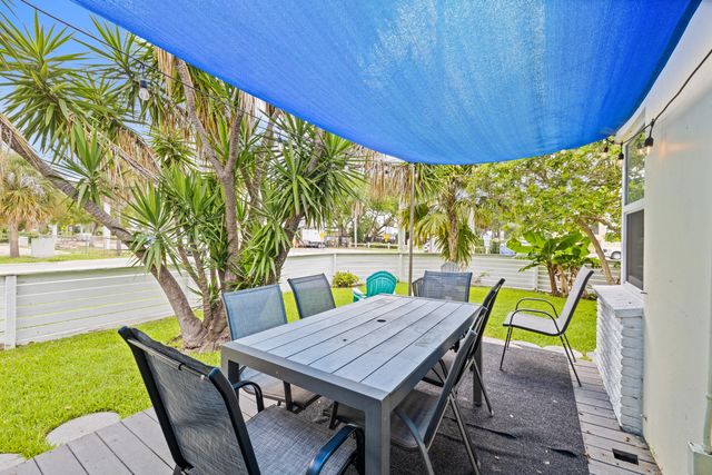 400 45TH Street, West Palm Beach, FL 33407
