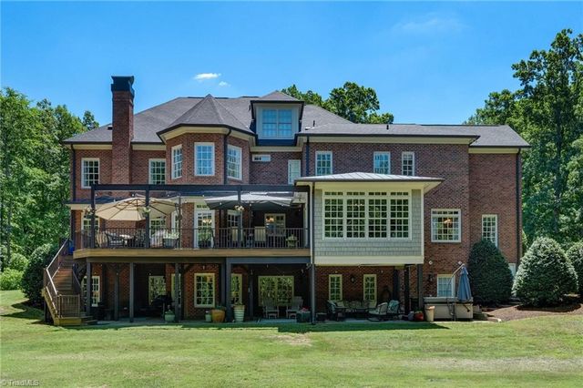 4501 Kendale Road, High Point, NC 27265
