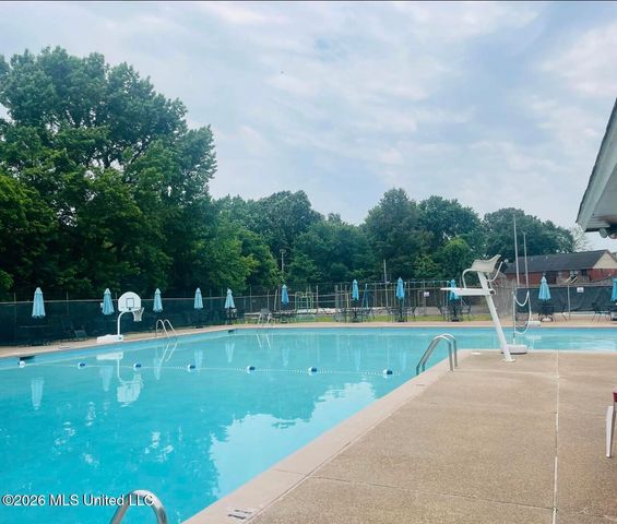 7106 Maplewood Cove, Olive Branch, MS 38654