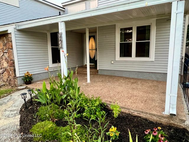 7106 Maplewood Cove, Olive Branch, MS 38654