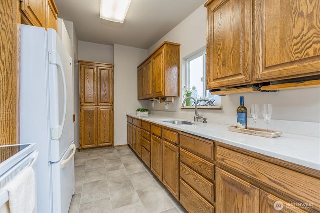 12621 SE 158th Street, Renton, WA 98058