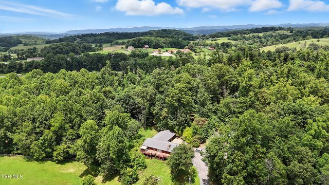 366 Bowman Creek Road, Blountville, TN 37617