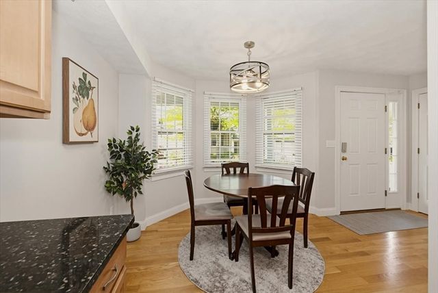 10 Charnstaff Ln 202, Billerica, MA 01821