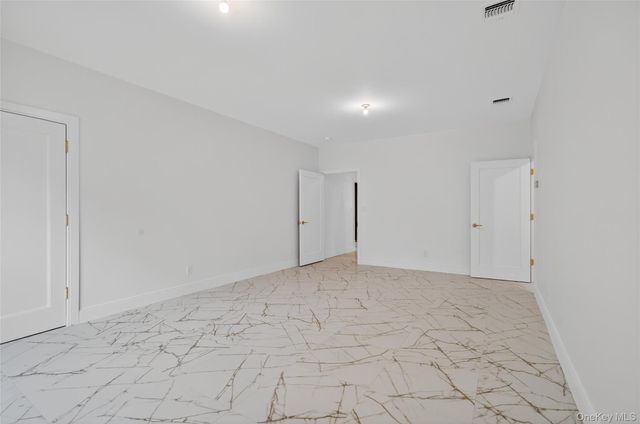 27 Union Transfer, Monroe, NY 10950