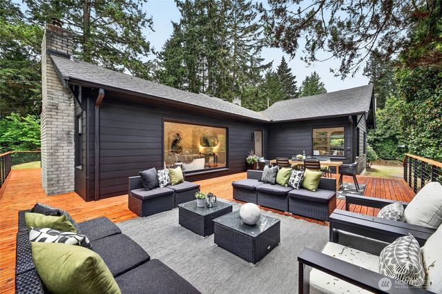 12745 10th Avenue NE, Seattle, WA 98125