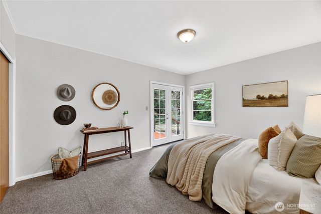 12745 10th Avenue NE, Seattle, WA 98125