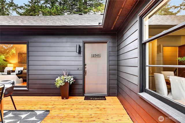 12745 10th Avenue NE, Seattle, WA 98125