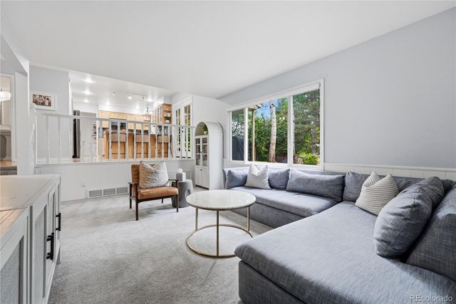 6634 E Easter Place, Centennial, CO 80112