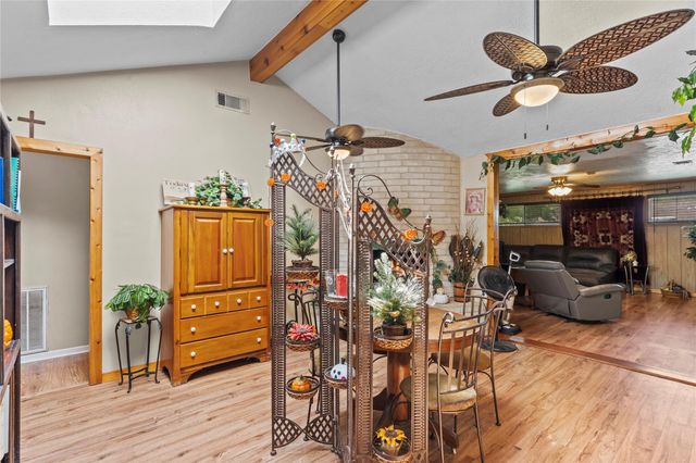 510 Portage Lane, Friendswood, TX 77546