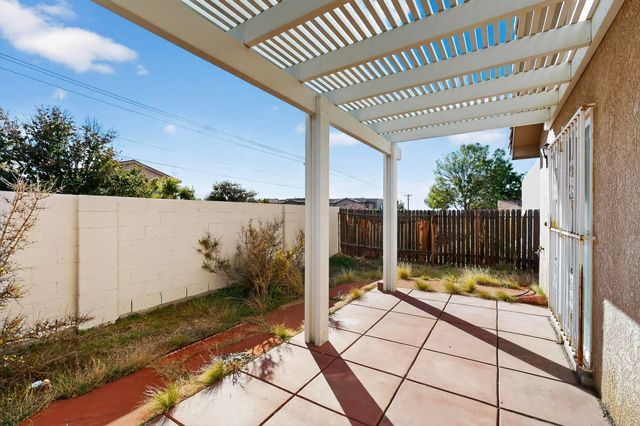 6908 Gabbro Avenue NE, Albuquerque, NM 87113