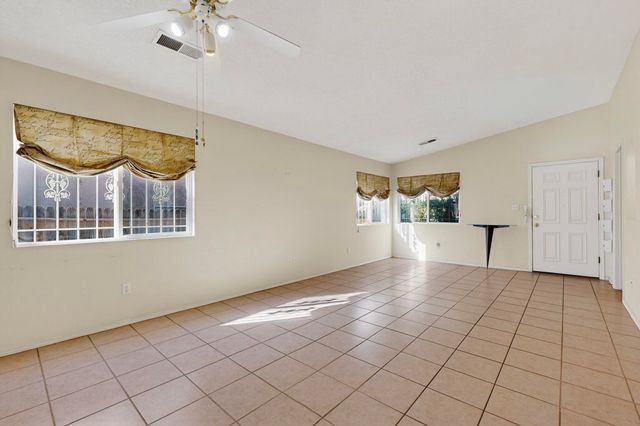 6908 Gabbro Avenue NE, Albuquerque, NM 87113