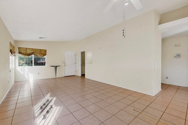 6908 Gabbro Avenue NE, Albuquerque, NM 87113