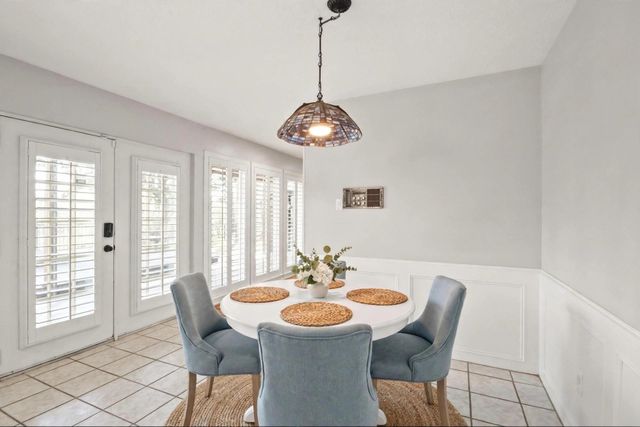 1134 Chestnut Ridge Road, Houston, TX 77339