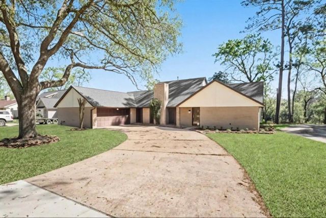 1134 Chestnut Ridge Road, Houston, TX 77339
