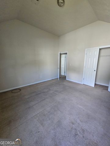 5636 One Lake Way, Atlanta, GA 30349