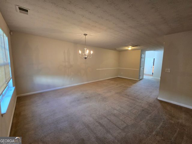 5636 One Lake Way, Atlanta, GA 30349