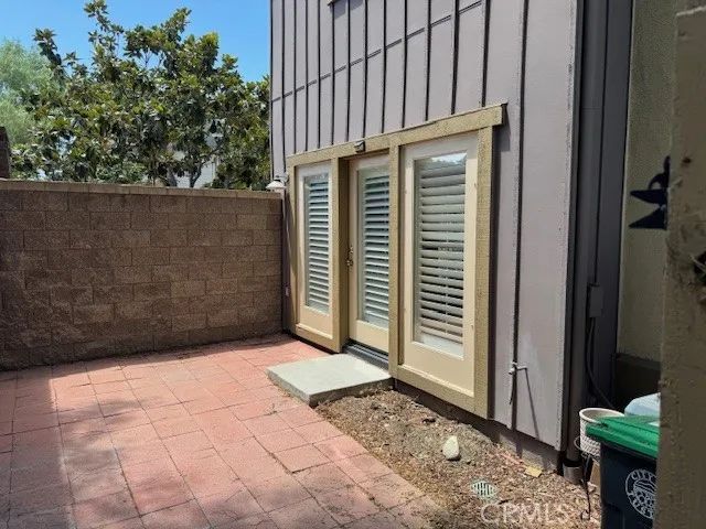 284 Tustin Field Drive, Tustin, CA 92782