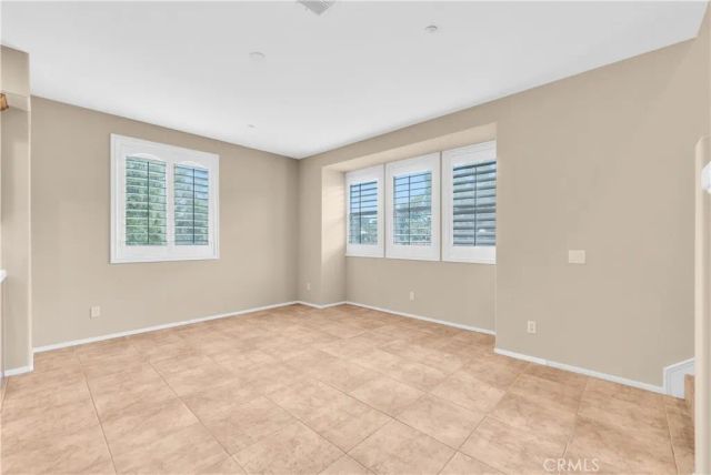 284 Tustin Field Drive, Tustin, CA 92782