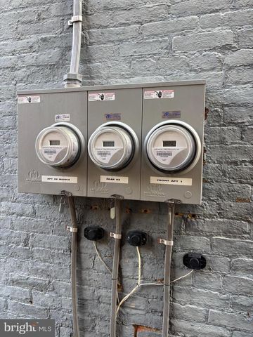 66 W QUEEN ST, Chambersburg, PA 17201