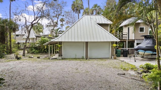 4856 River Place, Fort Pierce, FL 34982