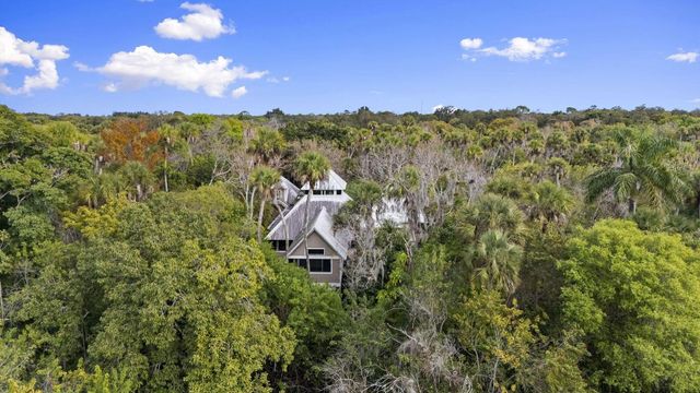 4856 River Place, Fort Pierce, FL 34982