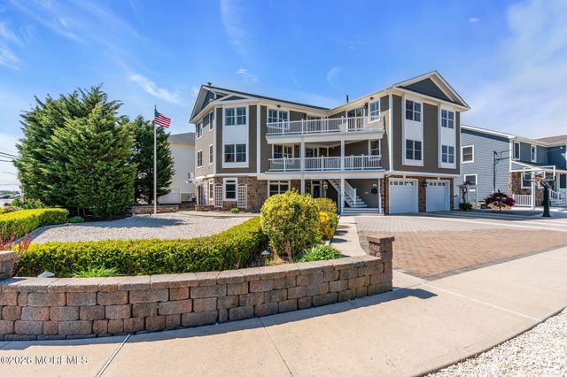 56 J Street, Seaside Park, NJ 08752