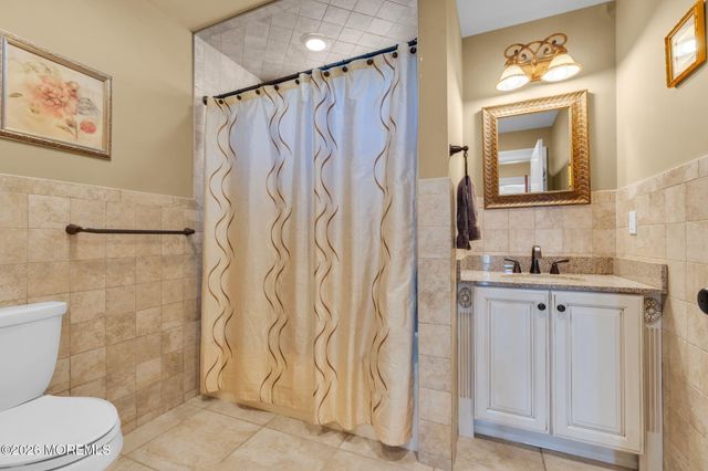 56 J Street, Seaside Park, NJ 08752