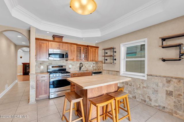 56 J Street, Seaside Park, NJ 08752