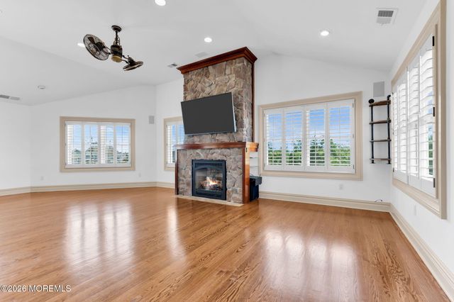 56 J Street, Seaside Park, NJ 08752