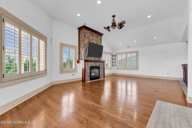 56 J Street, Seaside Park, NJ 08752