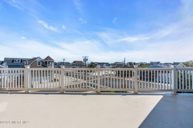56 J Street, Seaside Park, NJ 08752