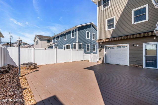 56 J Street, Seaside Park, NJ 08752
