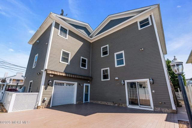 56 J Street, Seaside Park, NJ 08752