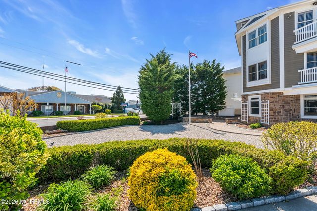 56 J Street, Seaside Park, NJ 08752