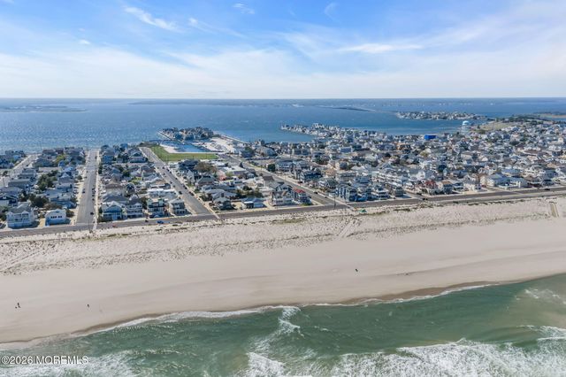 56 J Street, Seaside Park, NJ 08752