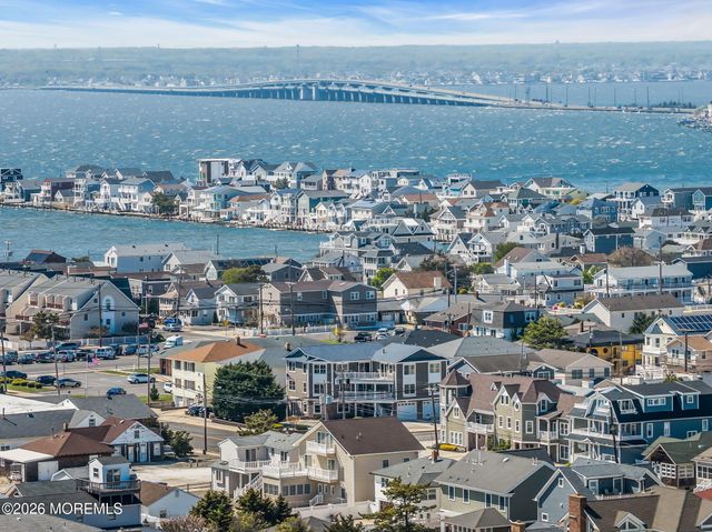 56 J Street, Seaside Park, NJ 08752