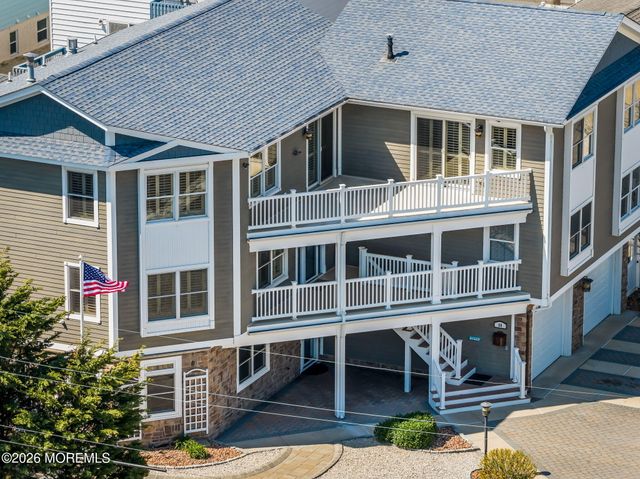 56 J Street, Seaside Park, NJ 08752