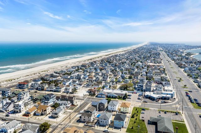 56 J Street, Seaside Park, NJ 08752