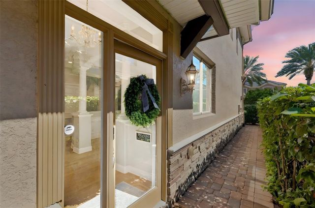 610 SAXONY BOULEVARD, St Petersburg, FL 33716