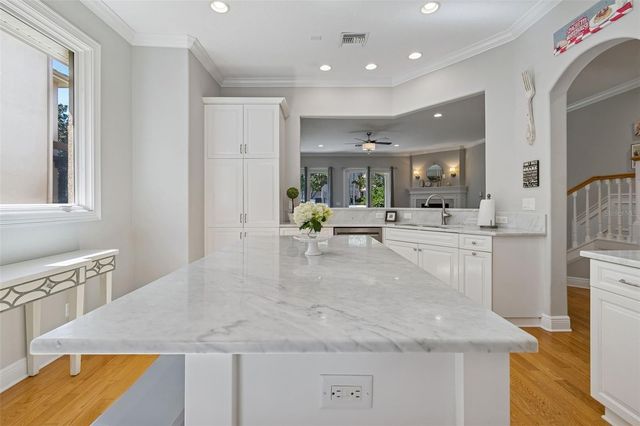 610 SAXONY BOULEVARD, St Petersburg, FL 33716