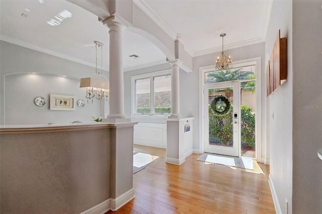 610 SAXONY BOULEVARD, St Petersburg, FL 33716