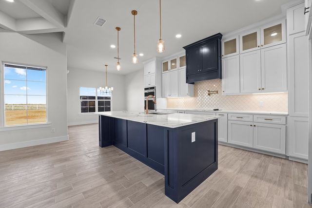 13405 E County Rd 110, Midland, TX 79706